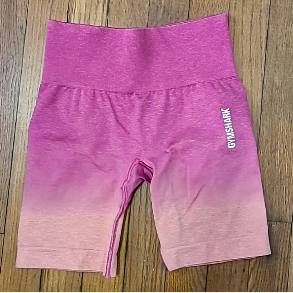 Gymshark Pants - Gymshark Seamless Ombre Biker Shorts Small